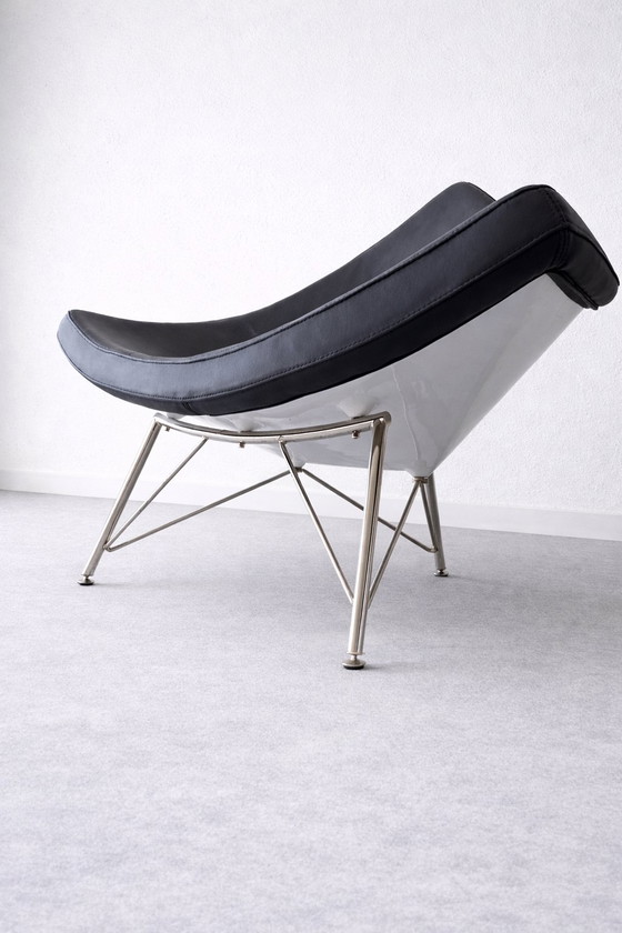 Image 1 of Poltrona di design ispirata alla Coconut Chair – pezzo contemporaneo
