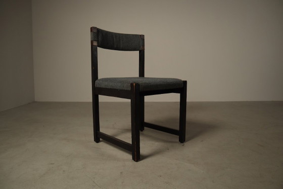 Set von sechs Esszimmerstühlen, entworfen von Jean Batenburg für MI, Belgien, circa 1969 – Textile (photo 13 of 15)