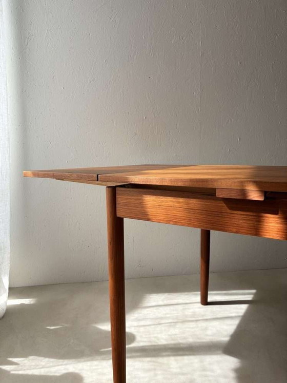 Image 1 of Skandinavisches Design Esstisch massiv Teak 1960s