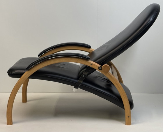 Image 1 of Vintage Scandinavisch design leesstoel / fauteuil Optima Ingmar Relling voor Westnofa zwart leer houten frame