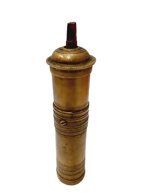 Image 1 of Macinacaffè manuale in ottone turco antico