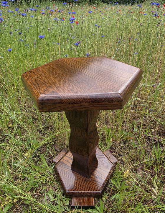Image 1 of Table d'appoint en chêne massif – Table colonne vintage