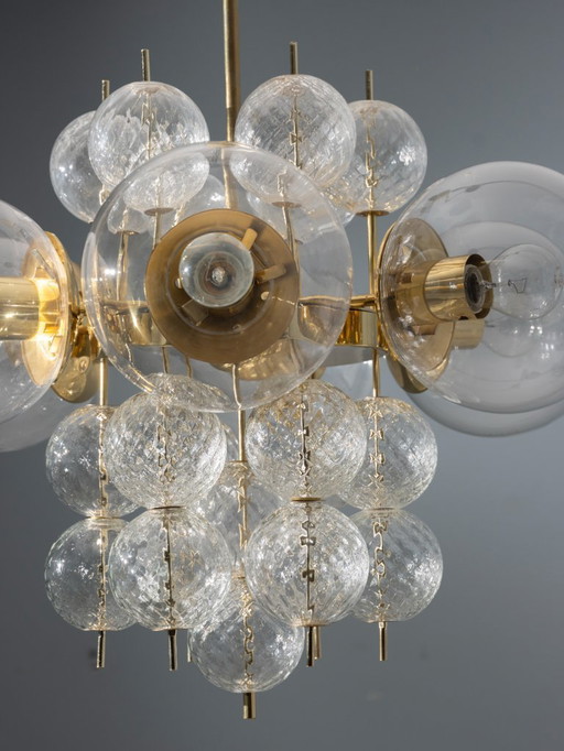 Lampadario in ottone e vetro di metà secolo, Europa, anni '60