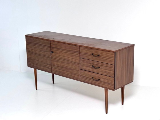 Credenza Vintage Mid-Century, Impiallacciatura Noce, anni '60, Credenze, Legno, Marrone, Mid Century Modern (foto 7 di 15)