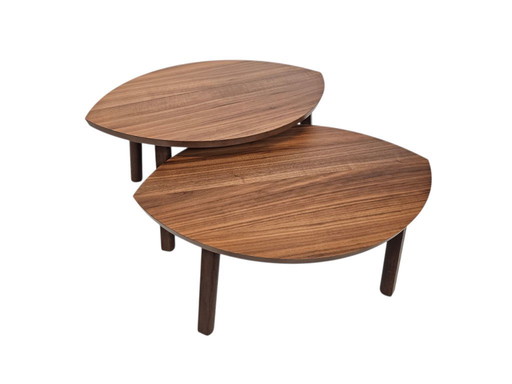 Ikea - modelo Stockholm - diseño Ola Wihlborg - Juego 'Mesas nido' - chapa de nogal