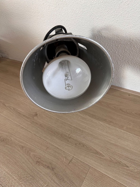 Image 1 of Industrial Phillips HDK lamp