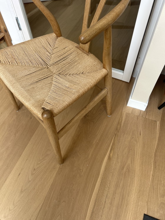 Image 1 of Carl Hansen Wishbone Eiche, 2x geseift