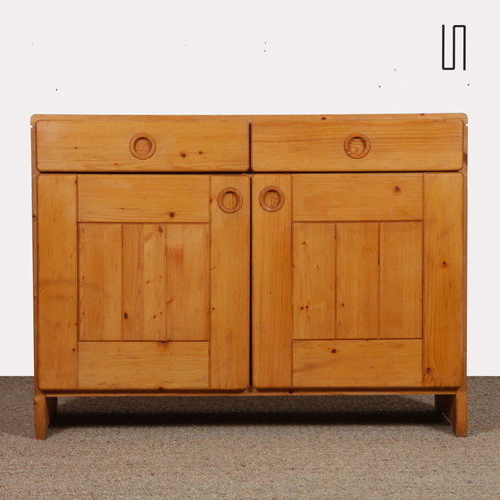 Image 1 of Buffet en Pin, Sélection Charlotte Perriand pour Les Arcs, 1960