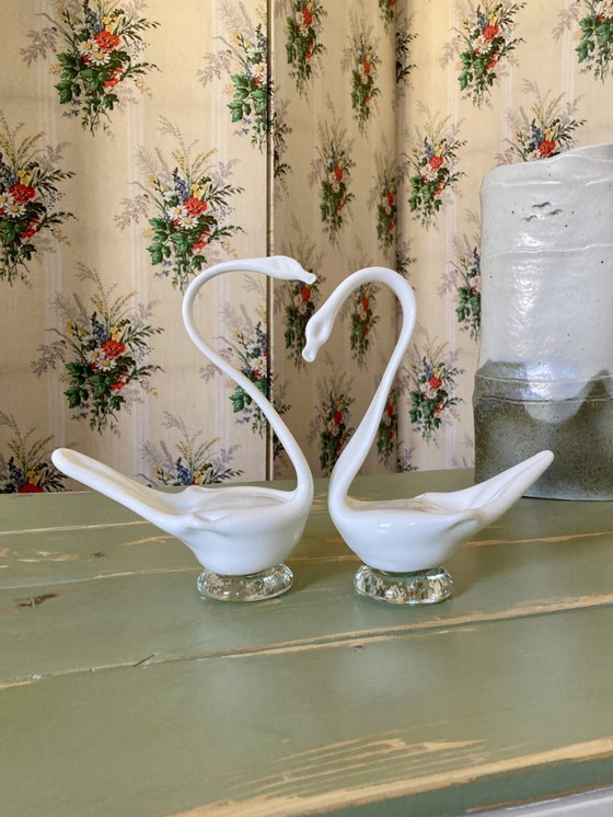 Image 1 of Pair of decorative swans handcrafted from opaque glass