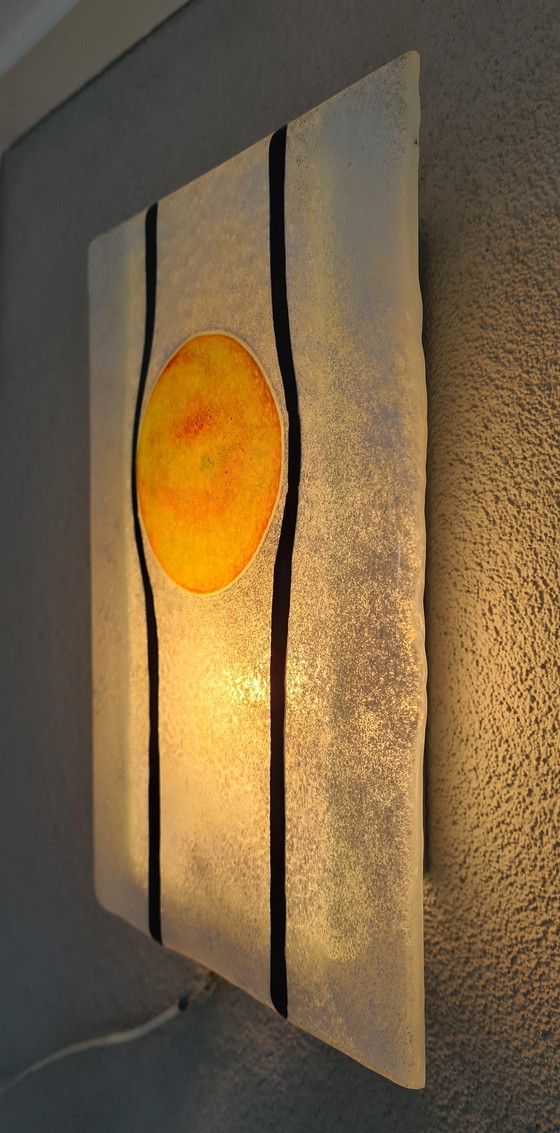 Image 1 of Vintage Yvolux Italiaanse Design Glazen Wandlamp. 