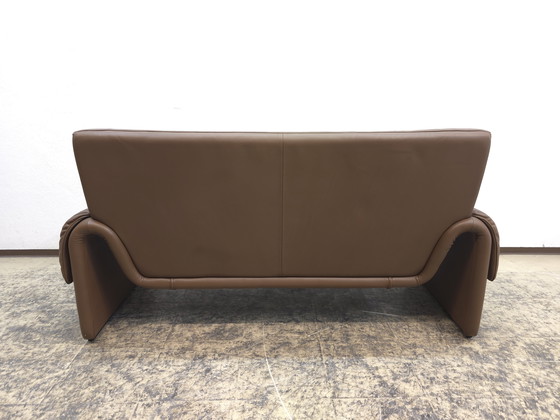 Image 1 of Canapé design deux places en cuir De Sede DS 2011