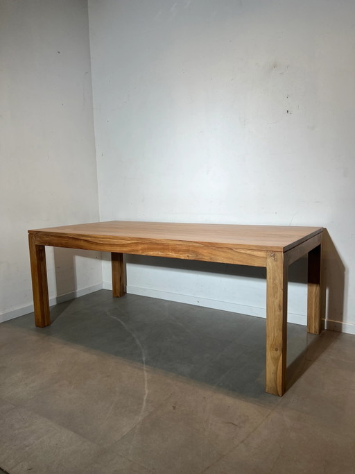 Mesa de comedor de madera maciza – eettafels (photo 2 of 4)