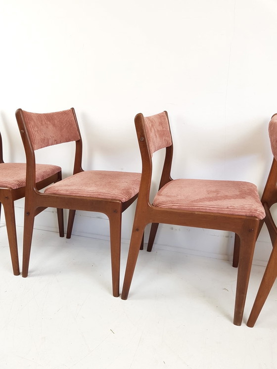 Image 1 of 4 El danés Johannes Andersen para la tela rosa Uldum