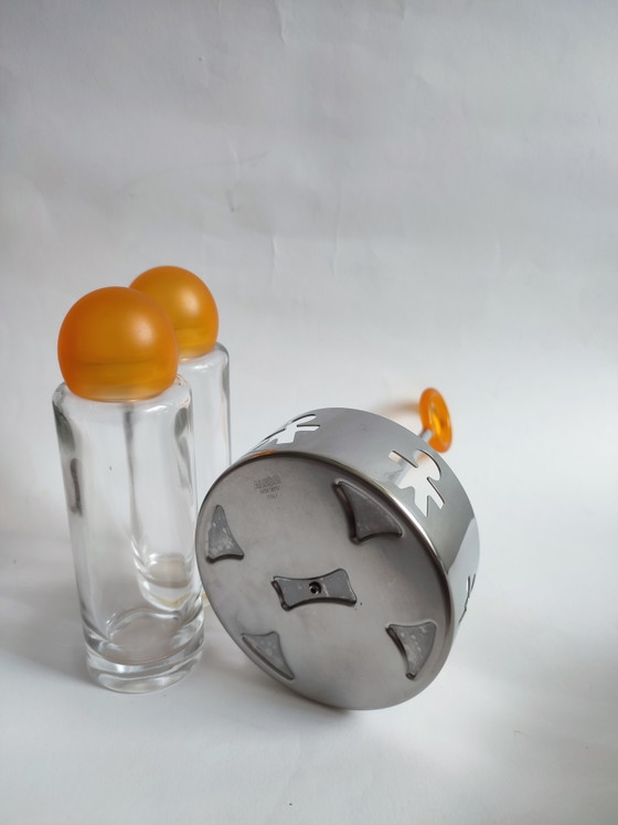 Alessi '80 Set anni Ottanta Olio e Acetone Girotondo King Kong Set di ampolle per condimenti in acciaio inox (photo 7 of 9)