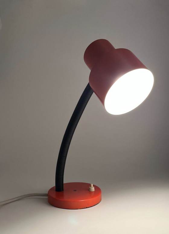 Image 1 of Lampe de bureau vintage orange avec col de cygne flexible, années 1970