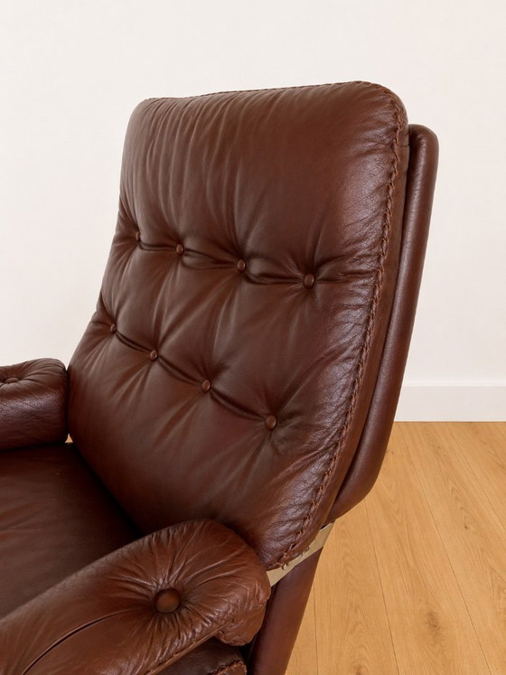 Vintage Retro Arne Norell Lounge Chairs & Stools in Burgandy Leather – Armchairs (photo 11 of 13)