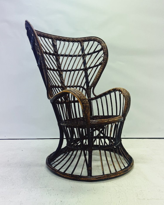Image 1 of Sedia vintage in rattan a forma di pavone