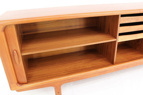 Image 1 of as new, Dyrlund Danish Mid Century Teak Sideboard / Vintage Credenza avec portes tambour, entièrement restauré