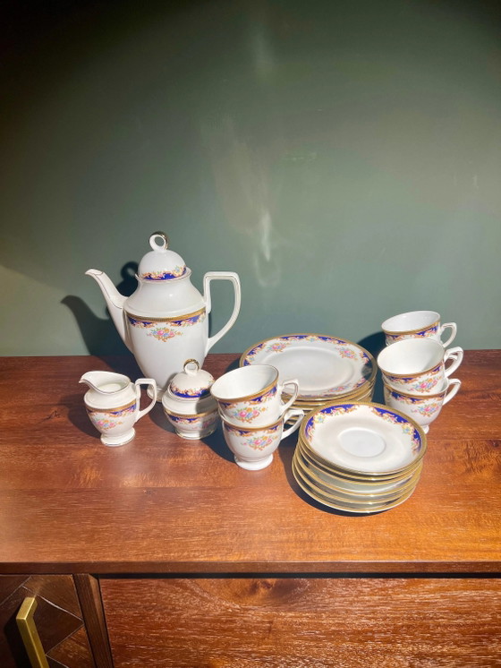Vintage Koffieservies voor 6, Kobaltblauw met 14k Gouden Rand, Mosrozen, Uitstekende Staat, van Bavaria (photo 2 of 10)