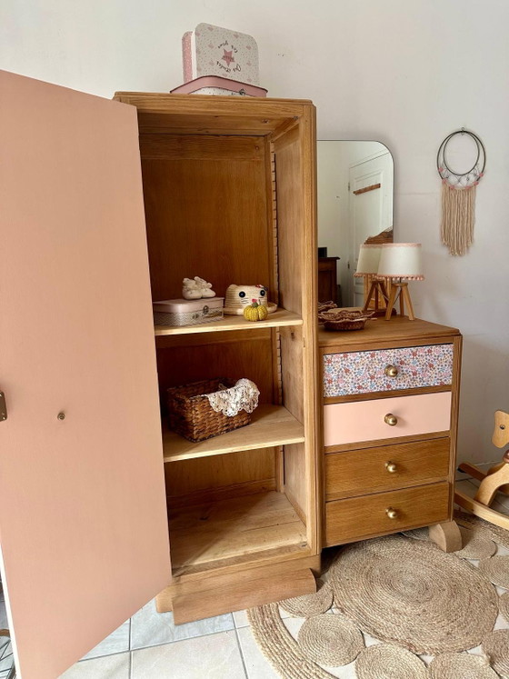 Asymmetrische Vintage Kledingkast, Hout & Poederroze – Kledingkasten, Wood (photo 3 of 9)