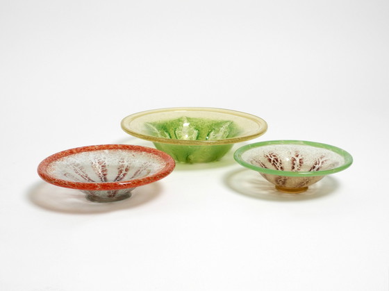 Image 1 of Tre belle ciotole in vetro colorato degli anni '30 di Karl Wiedmann per WMF Ikora | ø30, ø27,5 e ø24