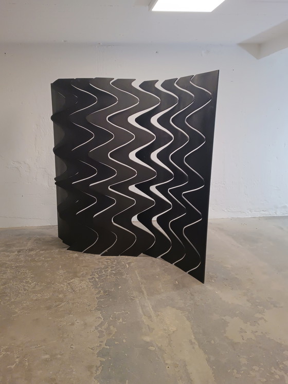 Image 1 of Geometric wavy wooden room divider screen 