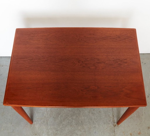 Tavolo da pranzo a forma di barca Grete Jalk per Glostrup