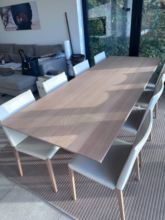 Image 1 of Mesa para 8-10 personas