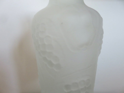 Vase „mit Trauben“, hergestellt in Italien, Milchglas, 1960