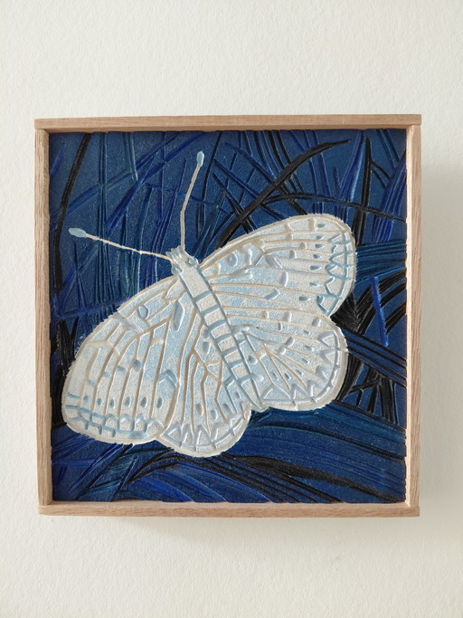 "Silvermoon in Grass" Gallery Suncorner