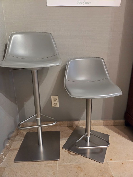Image 1 of Tabourets de bar Lapalma avec sièges pivotants