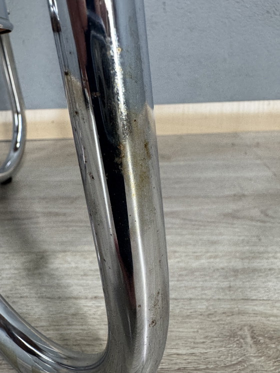 Image 1 of Table d'appoint Art déco intemporelle - chrome et verre noir