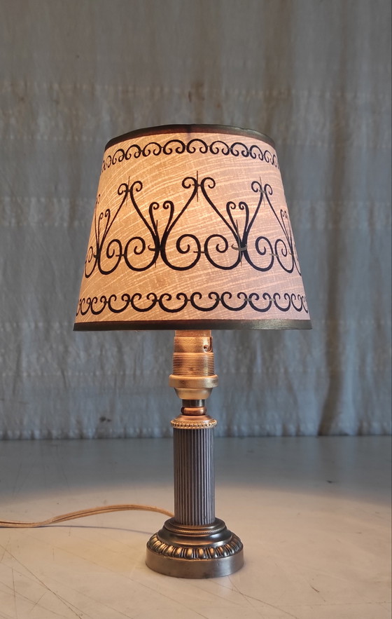Image 1 of Table Lamp in Gilded Brass - Mid-20th Century