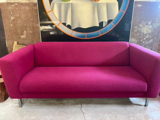 Harvink 2.5-seater sofa with new Hallingdal 65-563 Kvadrat upholstery