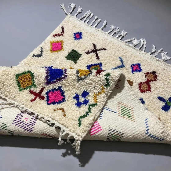 Image 1 of Handmade traditional Moroccan Berber rug 150/250 cm