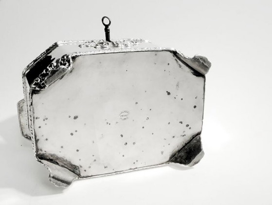 Bonboniere aus dem 19. Jahrhundert von Fraget, Warschau, Polen, 1850 – Dekorative Objekte, Metal, Silver (photo 16 of 18)