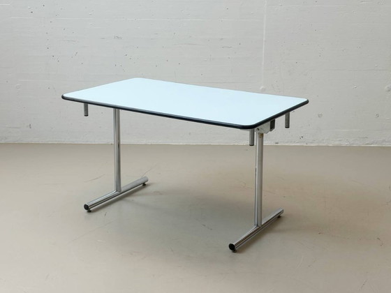 Image 1 of Mesa plegable Kelko azul práctica