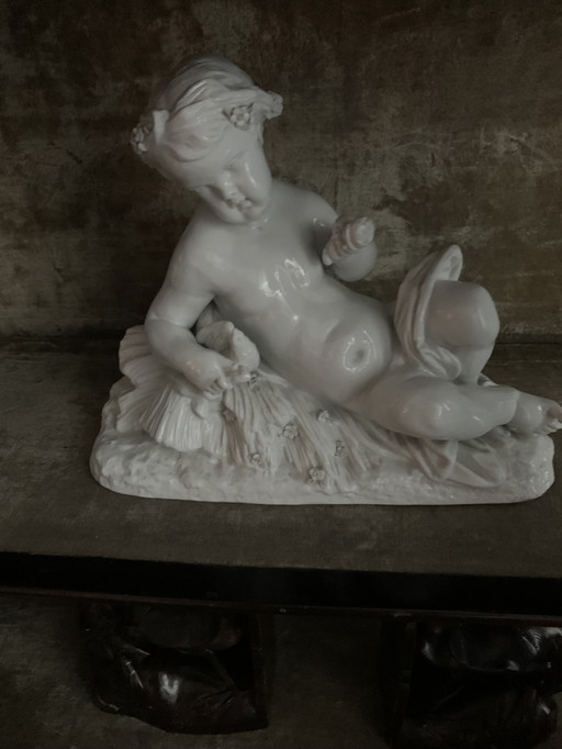 Putti porcelain from volkstedt' ?<<<