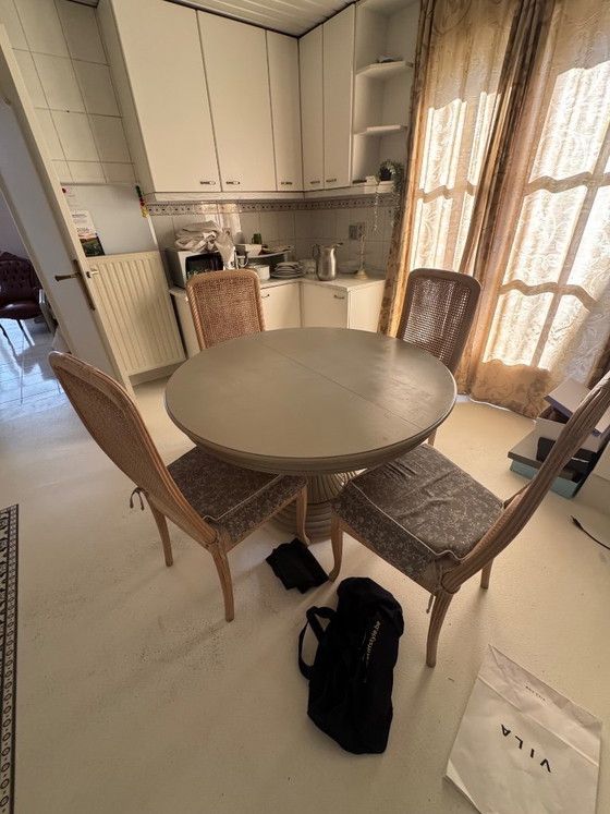 Dining table with 4 chairs – Wood (photo 3 of 5)