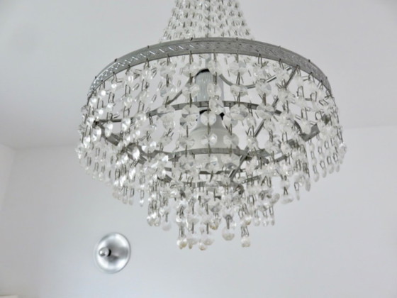 Image 1 of Lámpara de araña de globo aerostático con gotas de cristal