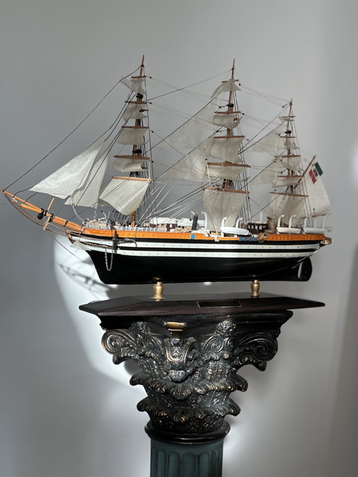 Scale model Tall Ship 'Amerigo Vespucci' - Nauticalia London