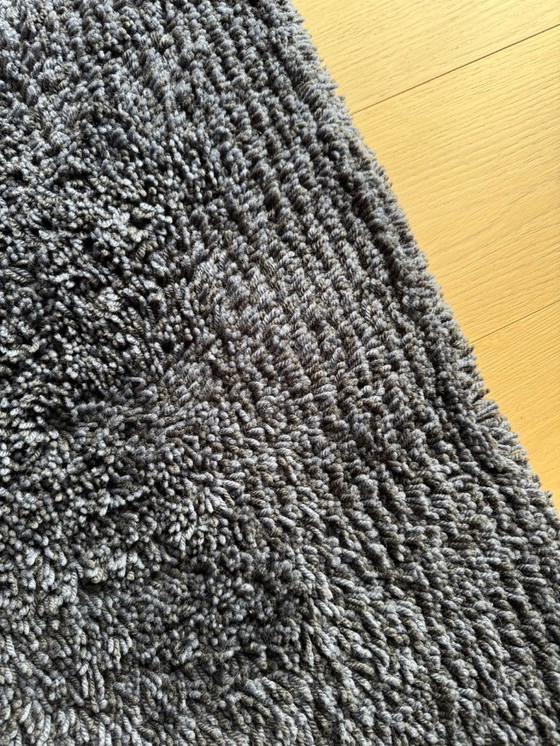 Image 1 of Wollteppich 250 x 350 cm, blau gesprenkelt.