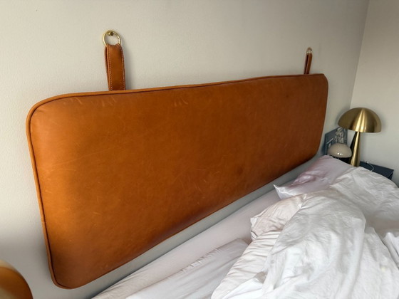 Image 1 of Cabecero Thornam - Coñac leer