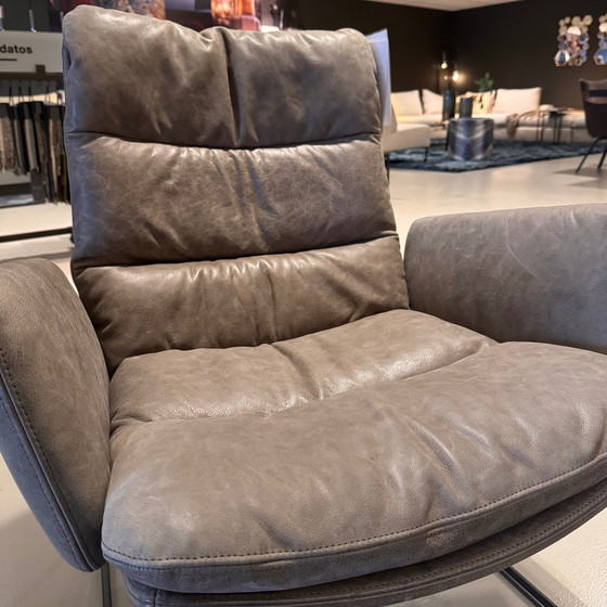 Image 1 of KFF Arva fauteuil met poef
