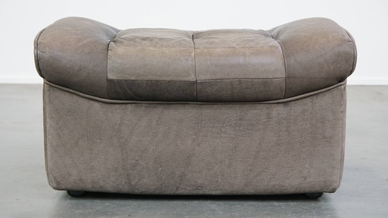 Image 1 of Graues Vintage Leder Elemente Design Sofa 2 Elemente + Hocker