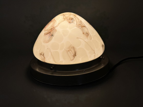 Image 1 of Vintage gemarmerde plafondlamp - elegantie in glas en metaal