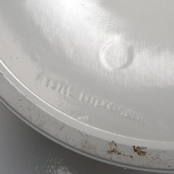 Image 1 of Silla Tulip modelo 151 y taburete modelo 152 de Eero Saarinen para Knoll