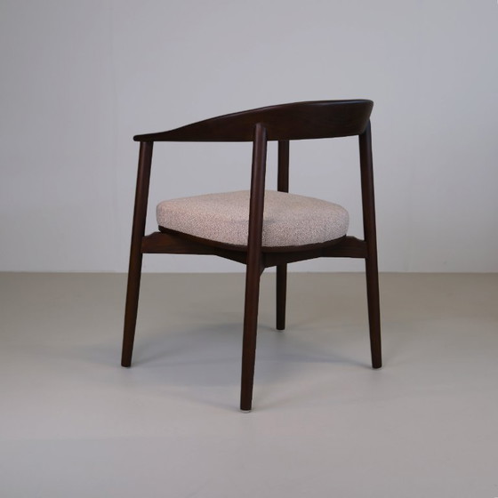 Esszimmerstuhl Soret – Walnut Noir & Pebble Taupe – Interior Club, Esszimmerstühle, Polyester, Holz (photo 2 of 7)