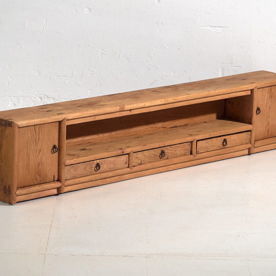 Antique solid wood low cabinet – Gansu Chinese low console with drawers – circa 1880–1920 (photo 4 of 40)