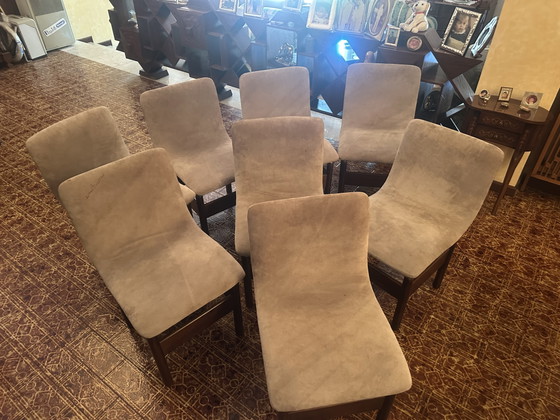 Ensemble de 8 chaises de salle à manger « Chelsea » de Vittorio Introini pour Saporiti Italia – Style (photo 8 of 10)